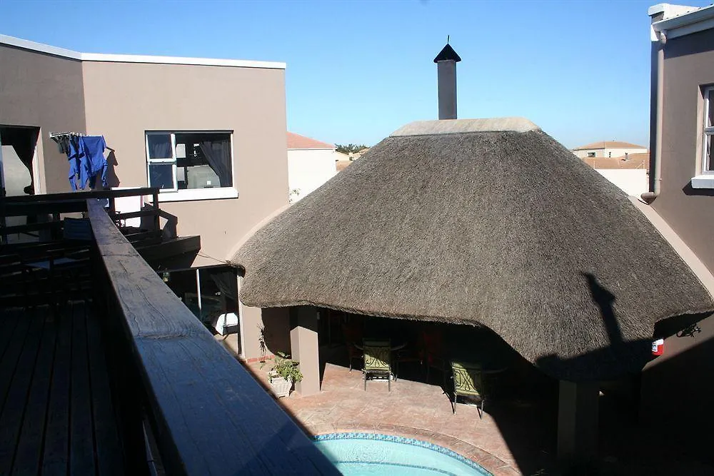 Colors Of Cape Town Lodge Hostel