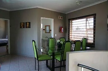 Colors Of Cape Town Lodge